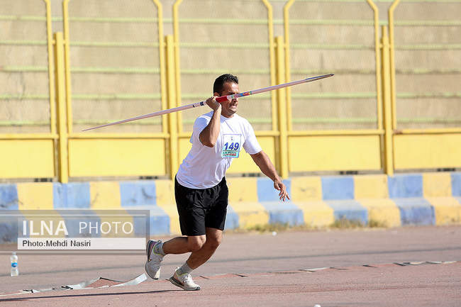 بیت و سومین دوره مسابقات دو و میدانی نابینایان و کم بینایان