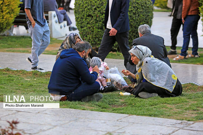  نقش جهان مملو از مسافران نوروزی