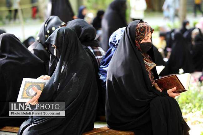 مراسم جزء خوانی قرآن در گذر چهارباغ اصفهان 