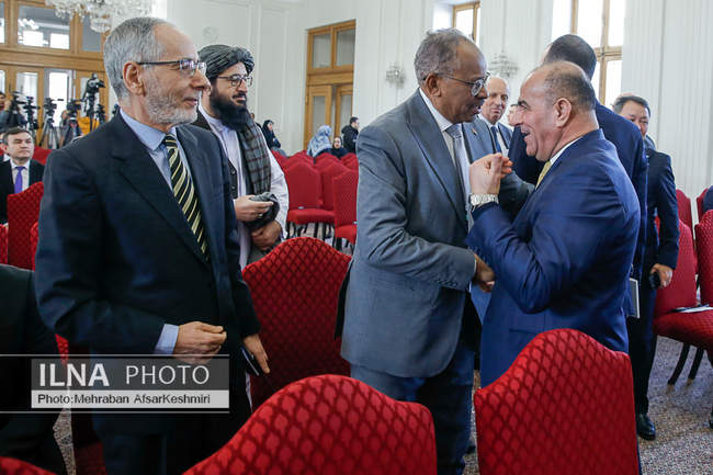 نشست وزیر امور خارجه با سفرا و روسای نمایندگی‌های خارجی مقیم تهران