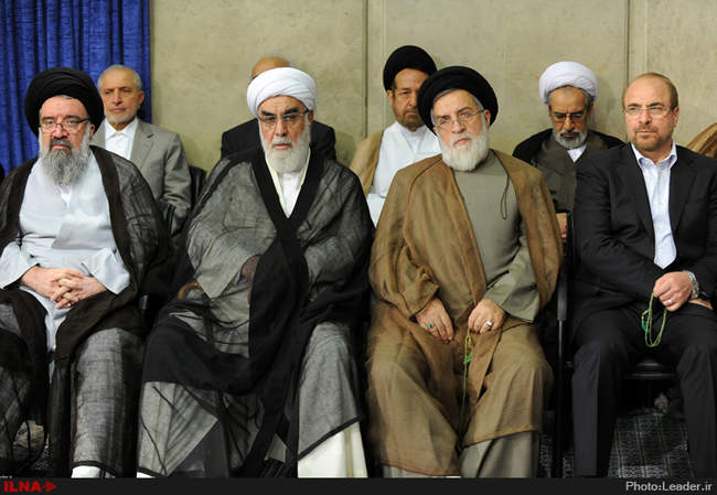 دیدار مسئولان، سفرای کشورهای اسلامی و جمعی از اقشار مختلف مردم با ره�