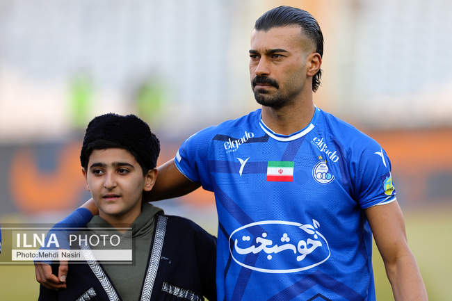 دیدار تیمهای فوتبال استقلال تهران پرسپولیس تهران