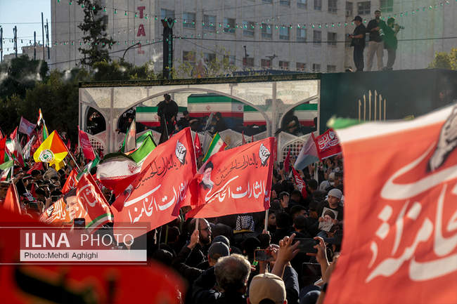 تشییع پیکر مطهر رهبر شهید انقلاب در مشهد / 2