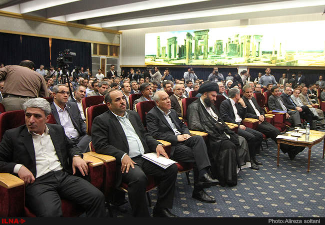 افتتاح نهمین نمایشگاه بین المللی بورس ، بانک و بیمه 