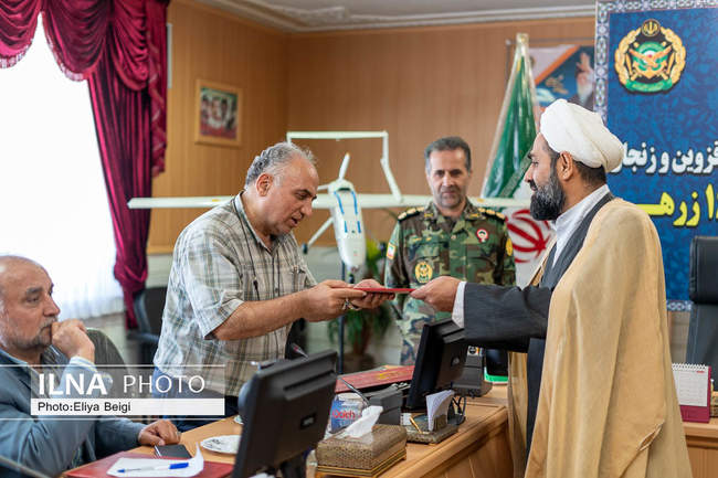 آئین تجلیل از خبرنگاران قزوینی در لشکر 16 زرهی قزوین