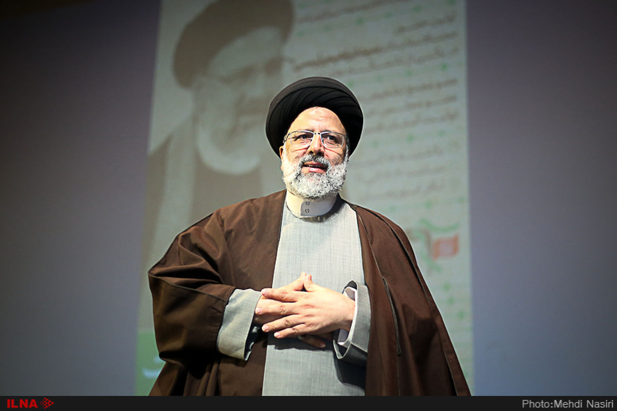 رئیس قوه قضائیه از بخش‌های مختلف دادسرای ناحیه ۱۰ تهران بازدید کرد