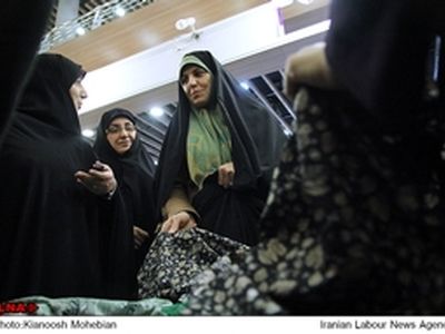 بازدید معاون رئیس جمهوری در امور زنان و خانواده از جشنواره ˝ تسنیم ˝