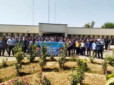 اعتراض صنفی کارگران مجتمع نیشکر کارون امروز هم برگزار شد