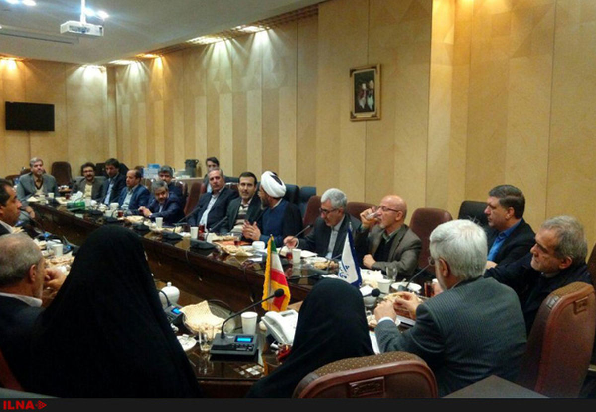 تشکیل کمیته بحران در فراکسیون امید/ از سرگیری آموزش در کانکس و چادر با‌وجود تعطیلی مدارس کرمانشاه