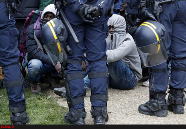 جا‌به‌جایی بیش از ۲ هزار پناهجو در روز اول تخلیه 