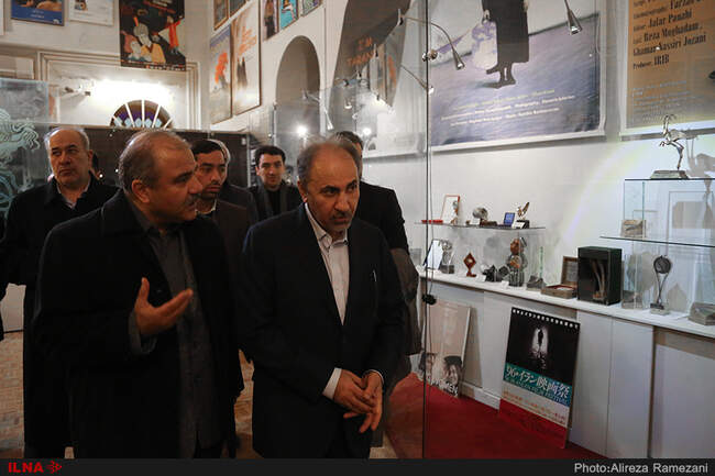 بازدید نجفی، شهردار تهران از موزه سینما و نشست با جمعی از سینماگران