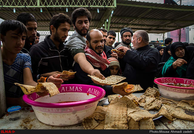 با عا شقان حسینی از نجف تا کربلا