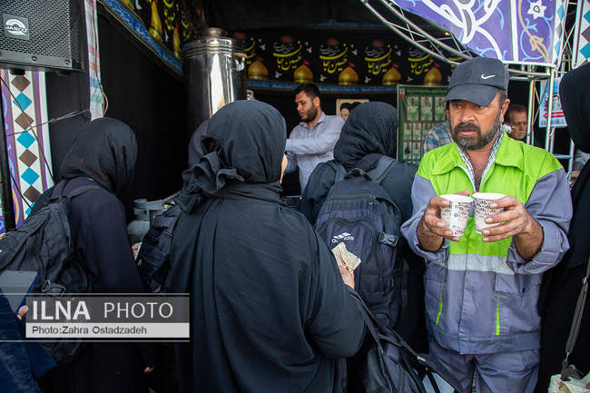 عبور زائران اربعین حسینی از مرز تمرچین