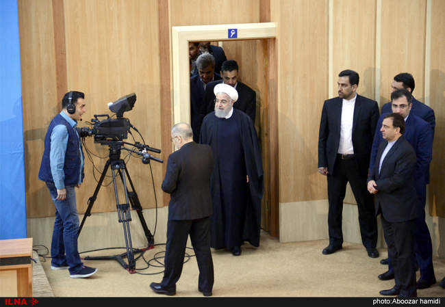 جلسه شورای اداری استان گیلان و نشست خبری رئیس‌جمهور در دومین روز از 