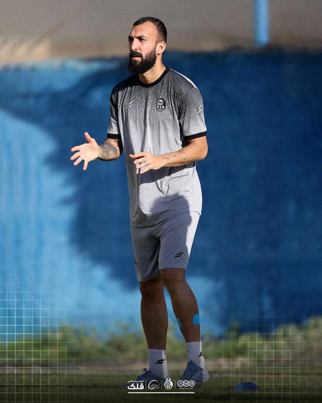 آخرین جلسه تمرینی استقلال قبل از بازی با شمس آذر