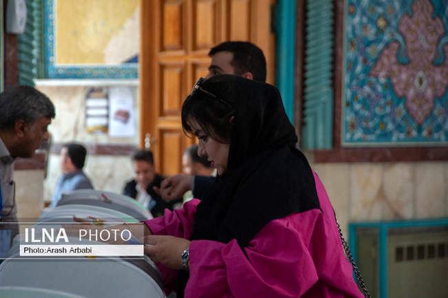 دوره دوم انتخابات دوازدهمین مجلس شورای اسلامی در حسینیه ارشاد