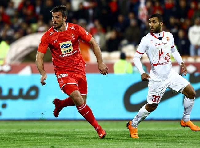 فریم‌های جذاب بازی پرسپولیس - پدیده
