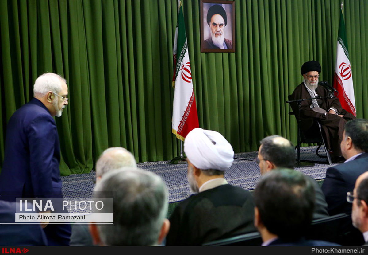 گزارشی از متن و حاشیه‌های دیدار «رزمندگان دیپلماسی» با رهبر انقلاب