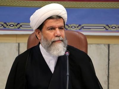 رسالت حوزه علمیه فراتر از آموزش و تدریس است