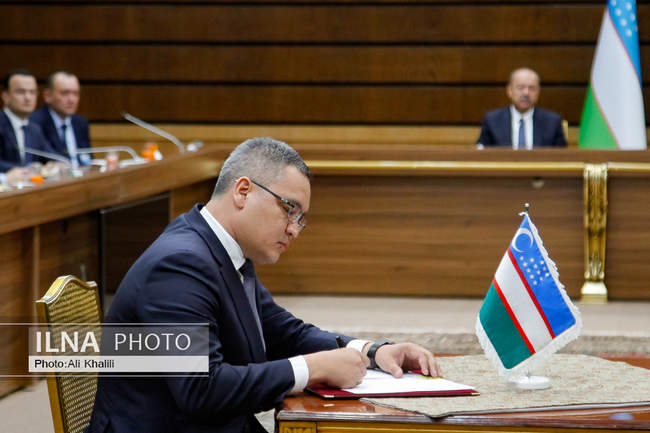 استقبال رسمی معاون اول رئیس‌جمهور از نخست وزیر ازبکستان 