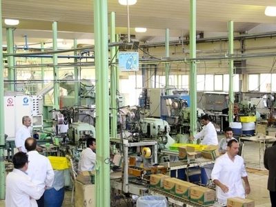 کارگران داروگر تهران هنوز قادر به ورود به کارخانه نیستند