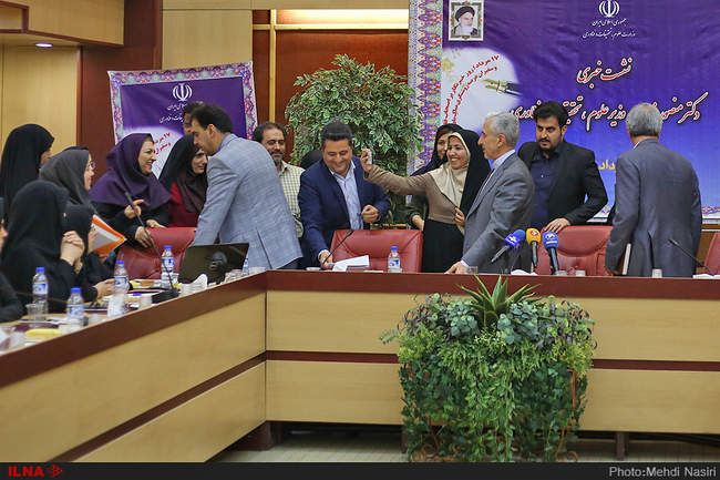 نشست خبری منصور غلامی وزیر علوم و تحقیقات