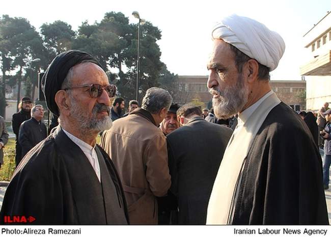 مراسم تشییع پیکر مشفق کاشانی