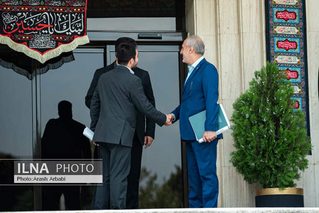 حاشیه جلسه هیات دولت- 25 تیرماه