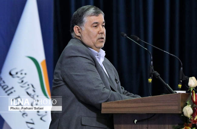 آیین تکریم و معارفه رییس هیات مدیره و مدیر عامل منطقه آزاد انزلی