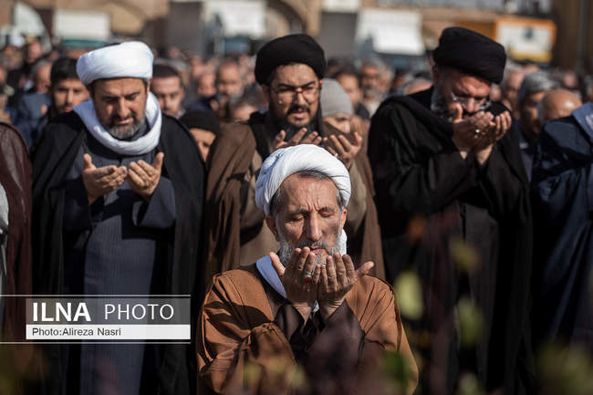 تشییع هشت لاله زهرایی در قزوین