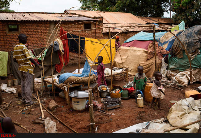زندگی در اردوگاه محاصره شده توسط سیم خاردار در جنوب سودان