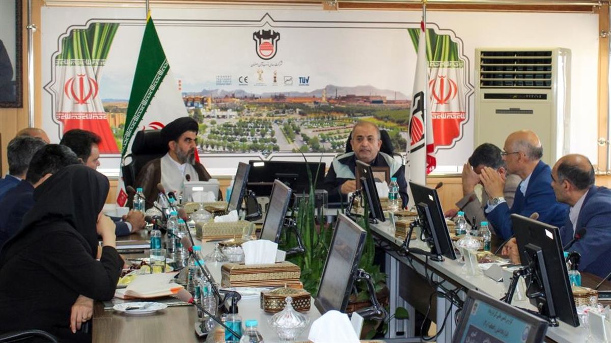 رویکرد رفع موانع تولید را مورد توجه قرار می دهیم
