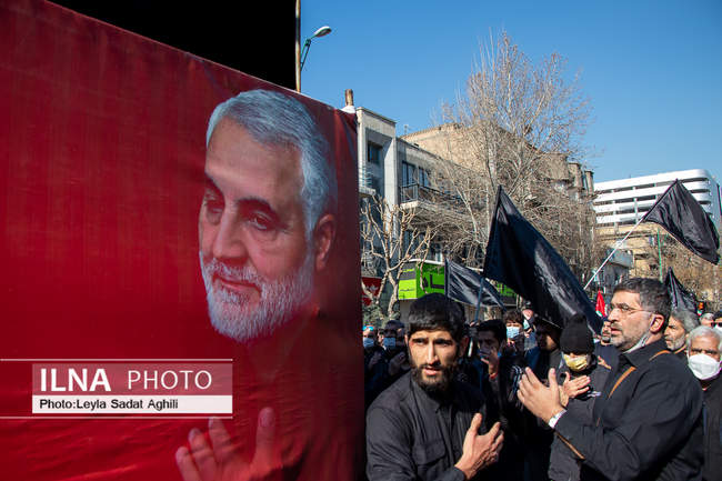 تشییع باشکوه پیکر‌های مطهر ۱۵۰ شهید گمنام در تهران/۳