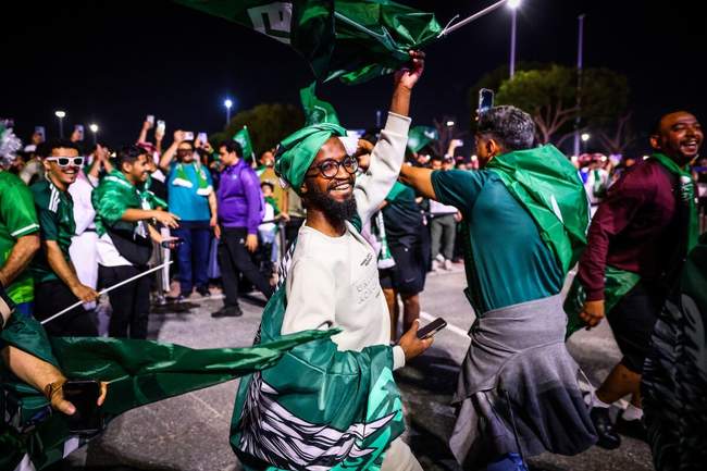 گزارش تصویری دیدار عربستان و عمان