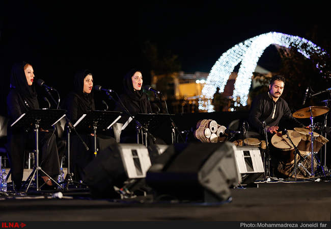کنسرت شهرام و حافظ ناظری در برج میلاد 