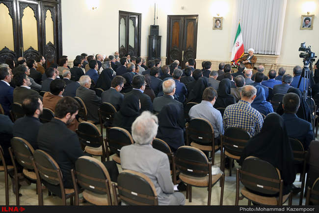 دیدار اعضای جبهه تدبیر و توسعه و فارغ‌التحصیلان معلول و مدیران آموز�