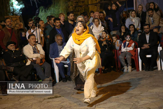  اجراهای روز اول شانزدهمین دوره جشنواره  تئاتر خیابانی مریوان-1