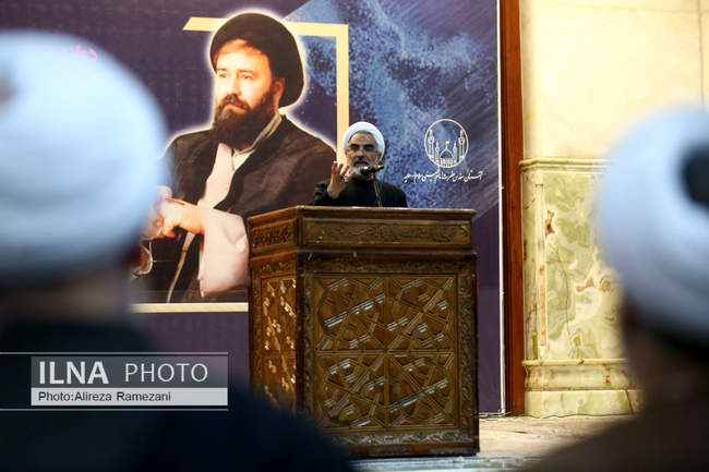 مراسم بزرگداشت چهاردهمین سالگرد رحلت همسر مکرمه امام خمینی و بیست و 