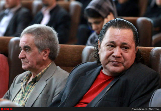 رونمایی از پایگاه رادیویی شادشو در نمایشگاه مطبوعات