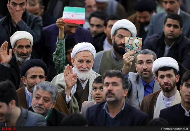 حضور و سخنرانی رهبر انقلاب در اجتماع زائران و مجاوران حرم مطهر رضوی