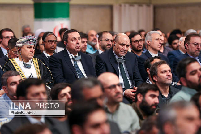 مراسم بزرگداشت شهید رئیسی و شهدای پرواز اردیبهشت با حضور رهبر انقلاب