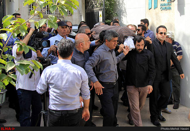 مراسم تشییع پیکر جمشید ارجمند