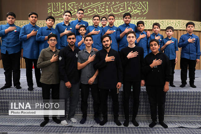 دیدار دانش‌آموزان و دانشجویان با مقام معظم رهبری