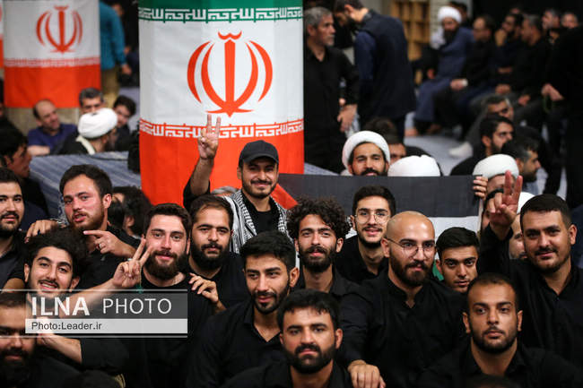 مراسم بزرگداشت شهدای جنگ تحمیلی ۱۲روزه با حضور رهبر معظم انقلاب