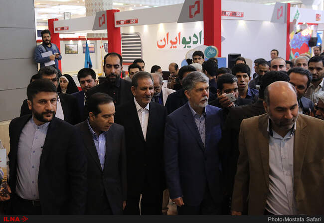 بازدید معاون اول رئیس‌جمهور از بیست و سومین نمایشگاه مطبوعات و خبرگزاری‌ها