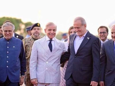 Iran, Pakistan can increase trade from $3b to $10b very soon: Pezeshkian