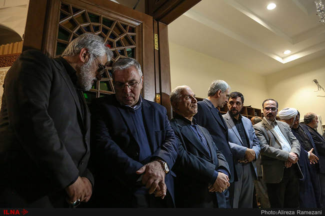 مراسم یادبود جانباختگان حادثه دانشگاه آزاد