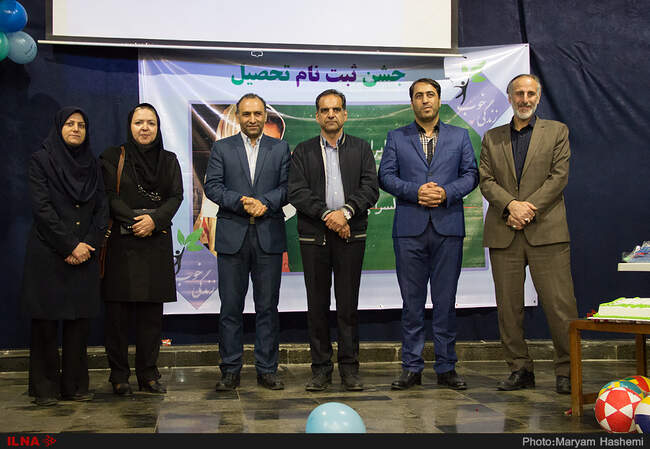 جشن بازگشت به تحصیل و برنامه مدرسه غیر رسمی زندگی خوب برای 
139 کودک کار و محروم از تحصیل استان البرز