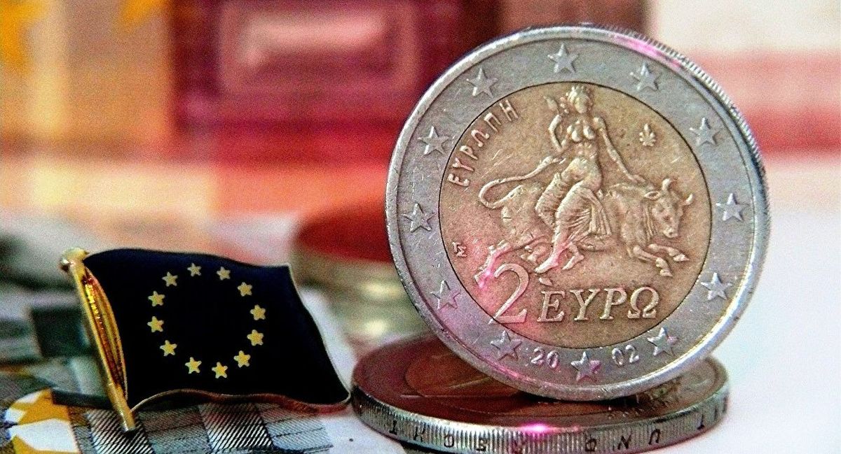 یورو همچنان ارز ما می‌ماند