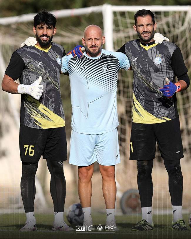 آخرین جلسه تمرینی استقلال قبل از بازی با شمس آذر